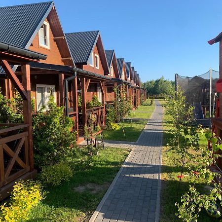 Pod Debami Wicie- Domki Drewniane Nad Morzem Vitte Exterior foto