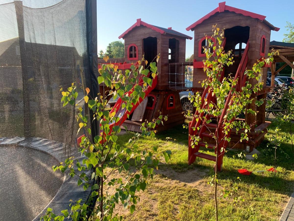 Pod Debami Wicie- Domki Drewniane Nad Morzem Vitte Exterior foto